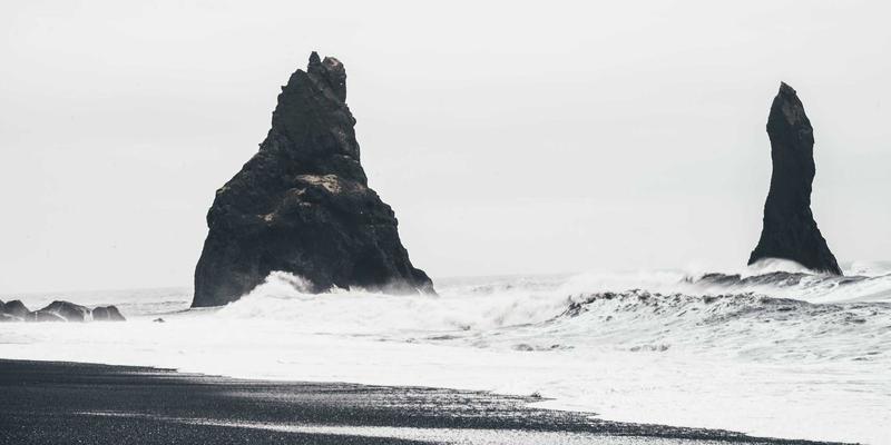 时尚灵感新纪元：跟随Natalia Fabio学习制作专业穿搭Vlog与幕后花絮的独家美妆秘诀